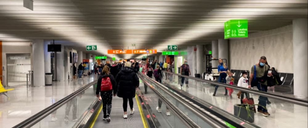 Binter Canarias Airlines PMI Terminal – Palma de Mallorca Airport