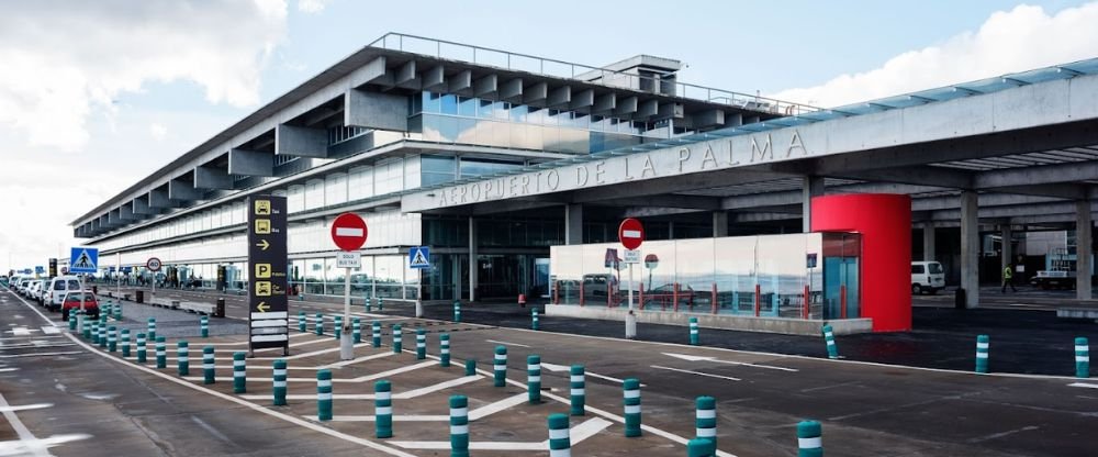 Binter Canarias Airlines SPC Terminal – La Palma Airport